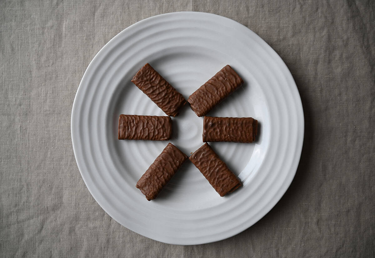 Image of six Kirkland Signature Crepes served on a white plate.