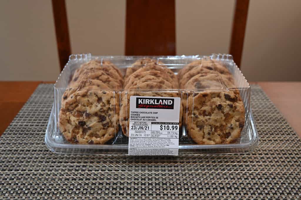 Costco Kirkland Signature Toffee Chocolate Chip Cookies Review