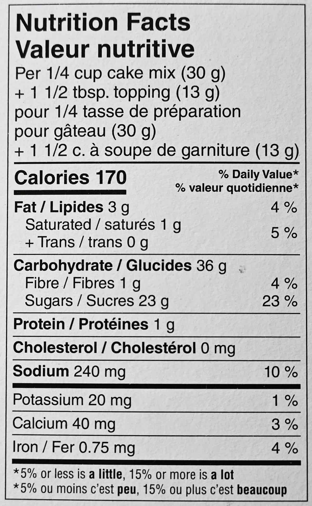Image of the nutrition facts for the cake from the back of the box.