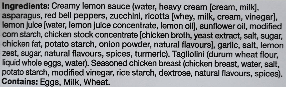 Image of the ingredients for the pasta from the back of the package.