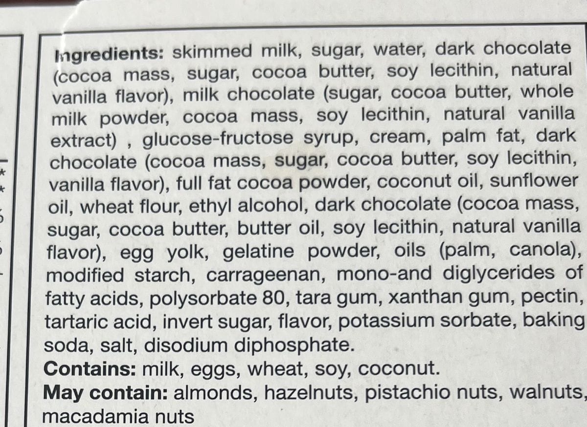 Image of the ingredients list for the chocolate mousse from the package.