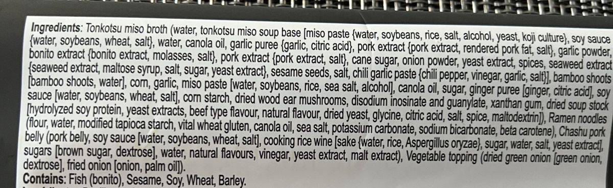 Image of the ingredients for the ramen from the back of the package.